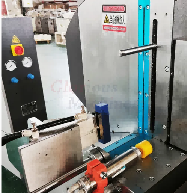 Gergaji Pivot Internal Ultra Presisi 550 CNC (45°/90°)