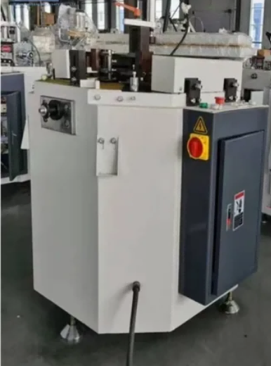 Mesin Penggabung Sudut Profil Aluminium Kepala Tunggal Hidraulik Tugas Berat (Tinggi Crimping 100mm