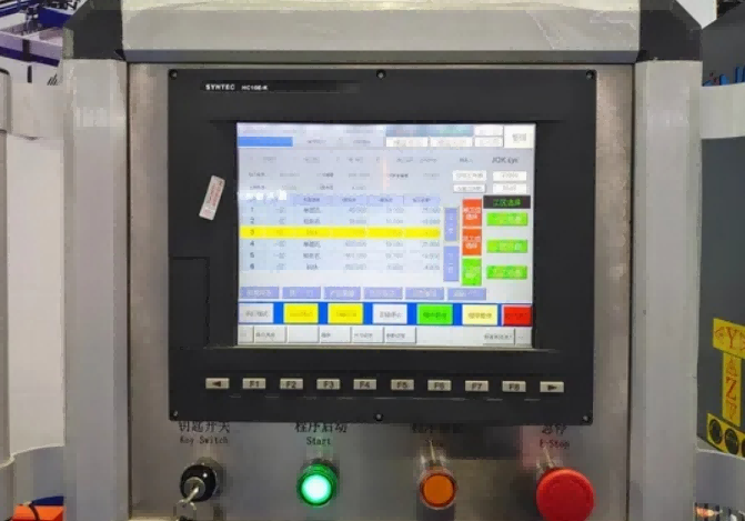 Mesin Pengeboran Dinding Tirai Aluminium CNC 4 Kepala Akurasi Tinggi